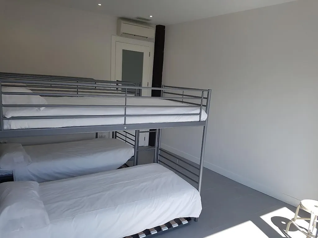 Guest house Donosti Surf B&B San Sebastian Spain