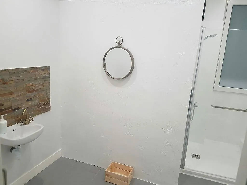 Donosti Surf B&B San Sebastian Spain